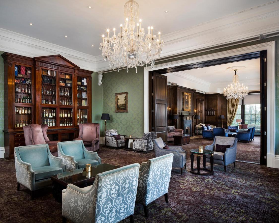 Oulton Hall Hotel, Spa & Golf Resort Leeds  Buitenkant foto