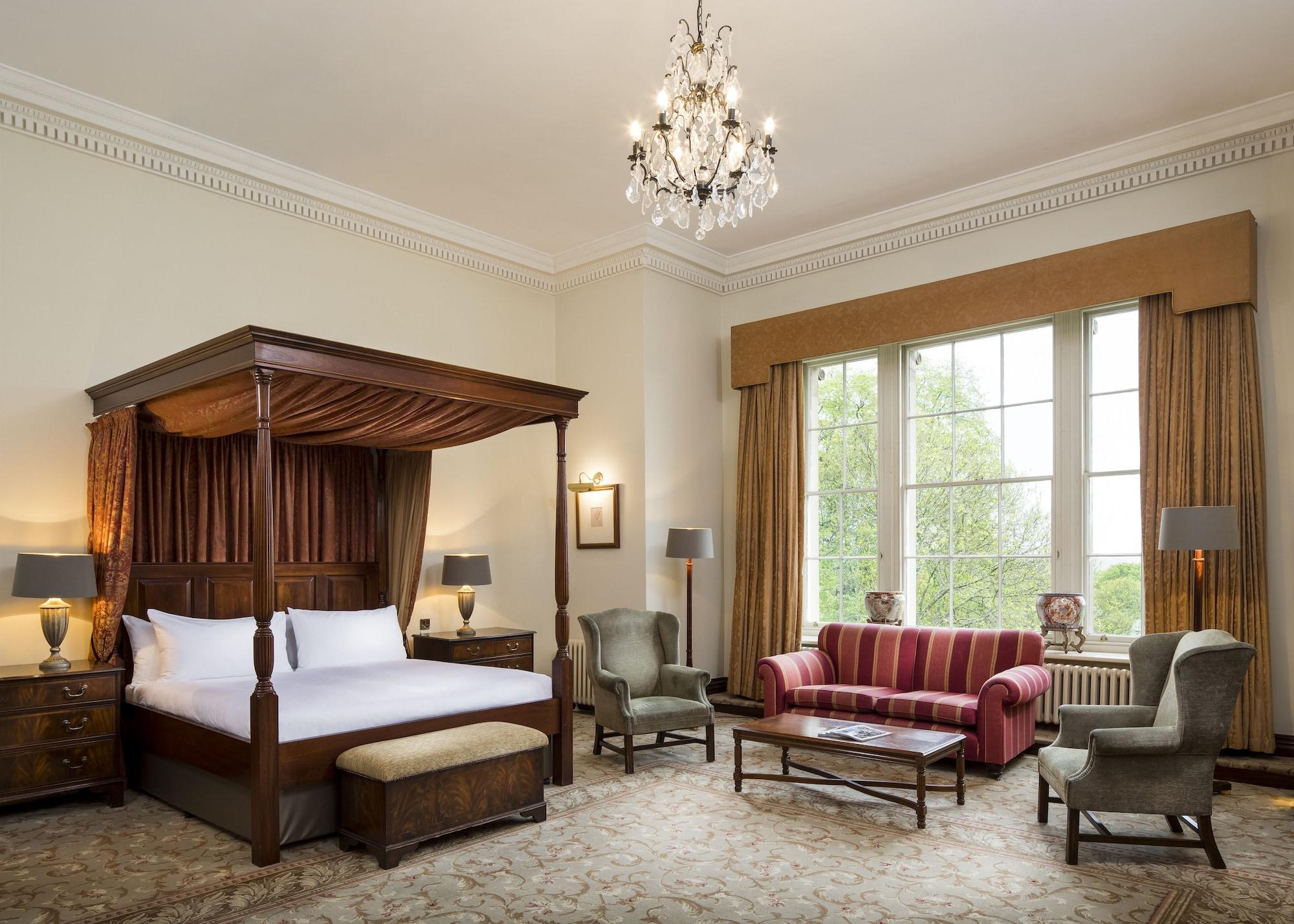 Oulton Hall Hotel, Spa & Golf Resort Leeds  Buitenkant foto