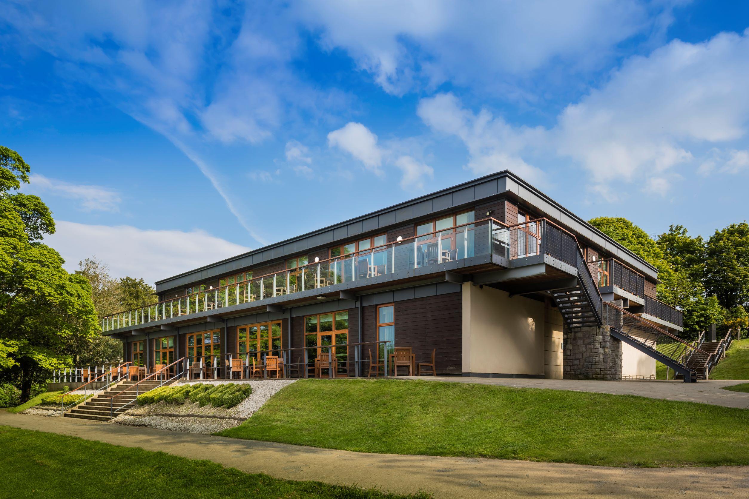 Oulton Hall Hotel, Spa & Golf Resort Leeds  Buitenkant foto