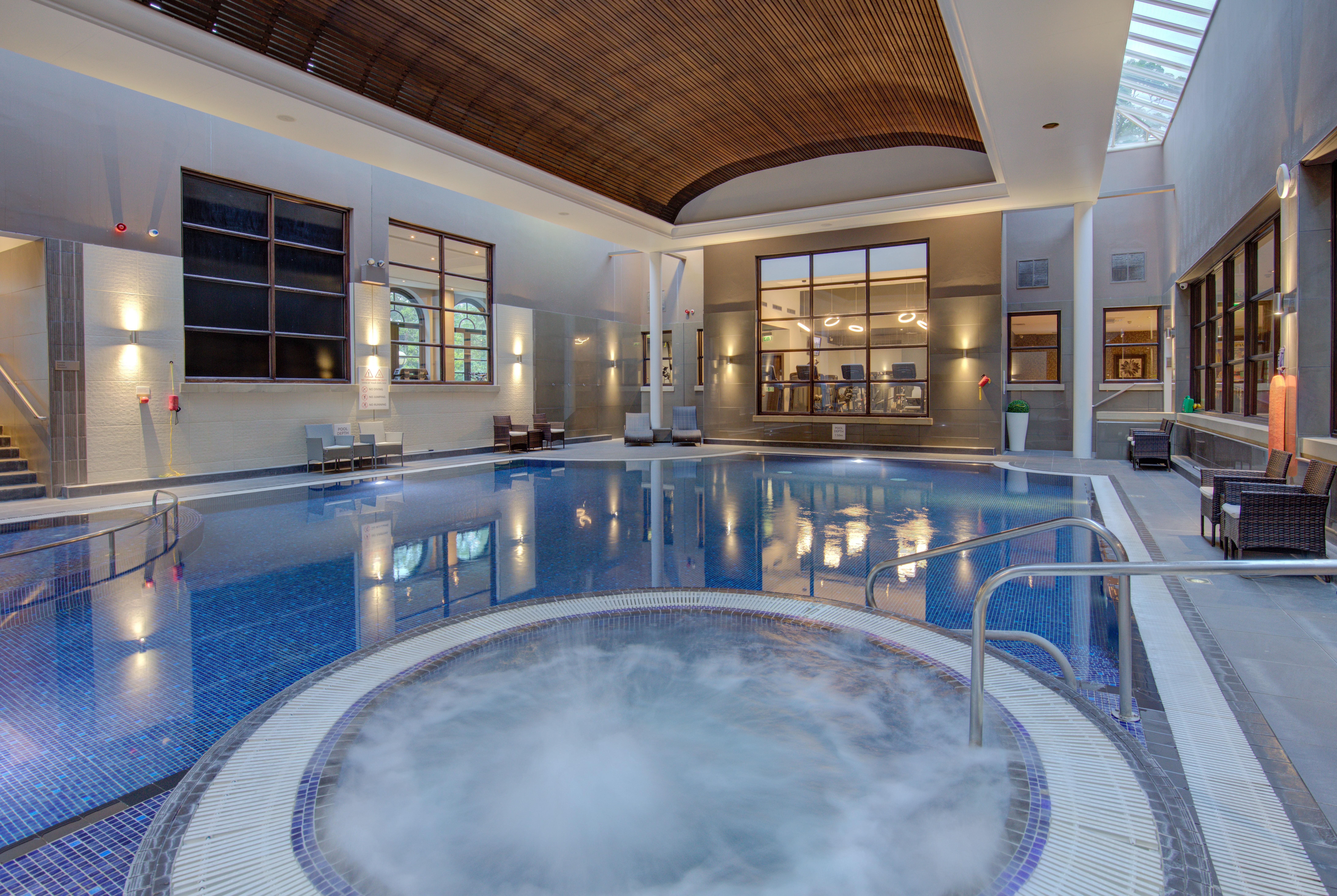 Oulton Hall Hotel, Spa & Golf Resort Leeds  Buitenkant foto